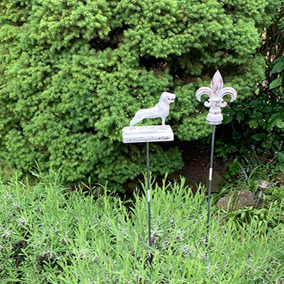 Kunstvolle Objekte für den Garten